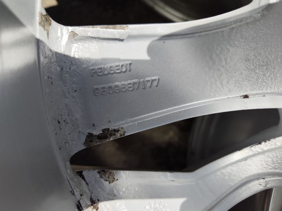 17" оригинални алуминиеви джанти за Peugeot 508/Citroen/Opel Grandland.