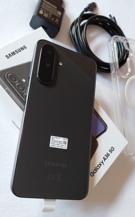 Samsung A36-5G de 256Gb.Dark-Black,nou!
