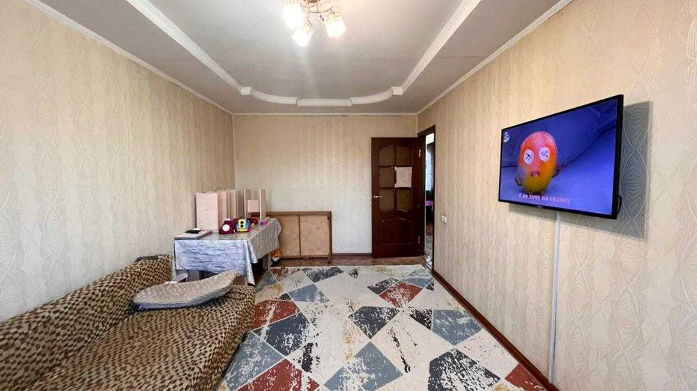 Продается 3-х комнатная квартира в центре Акбота Империя