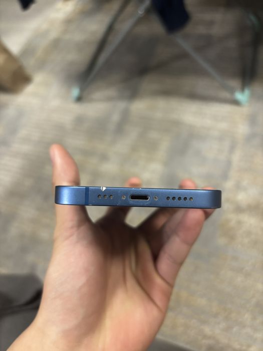 iPhone 13/128Gb без ремонта синий