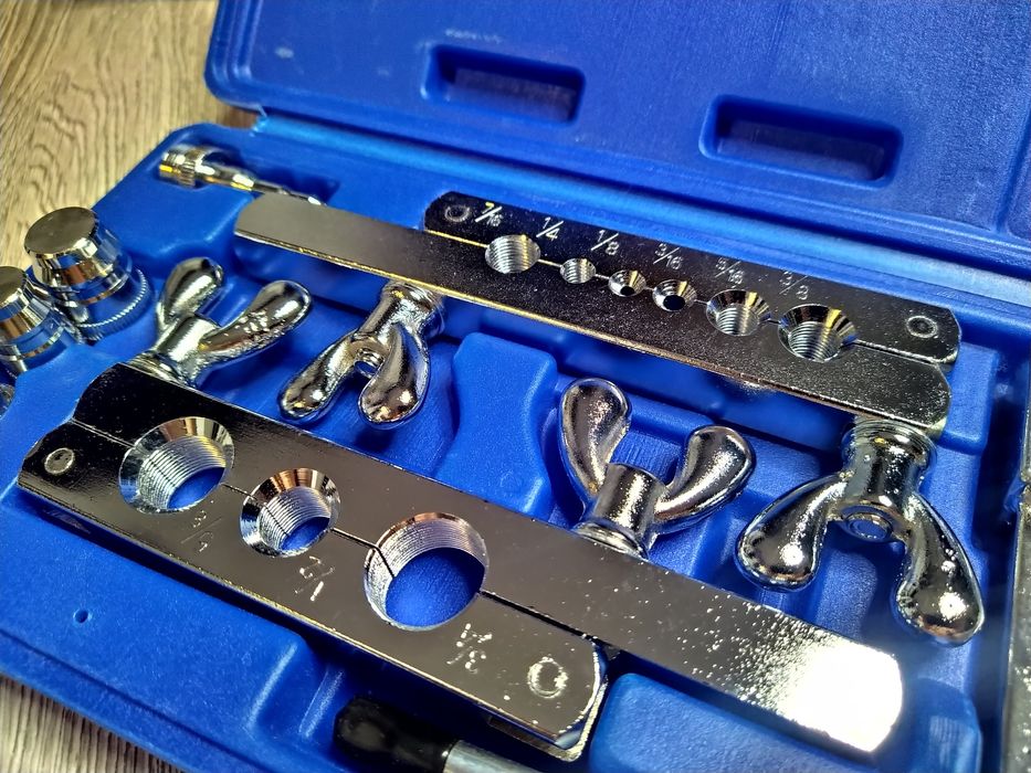 Trusa pentru bercuit tevi cupru instalatii frigorifice cu largitoare