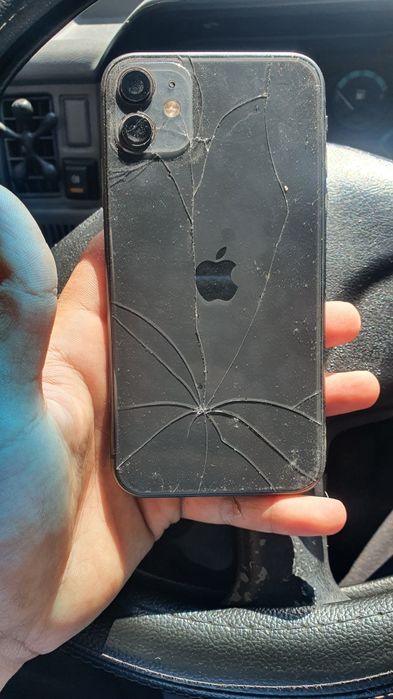 iphone 11 64 gb uz imeidan o'tgan