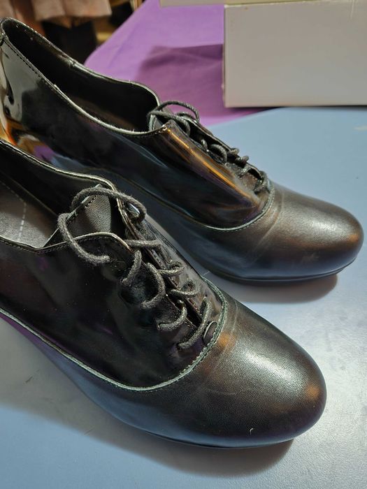 Pantofi dama, MARC, Portugalia, piele naturala, 42, noi