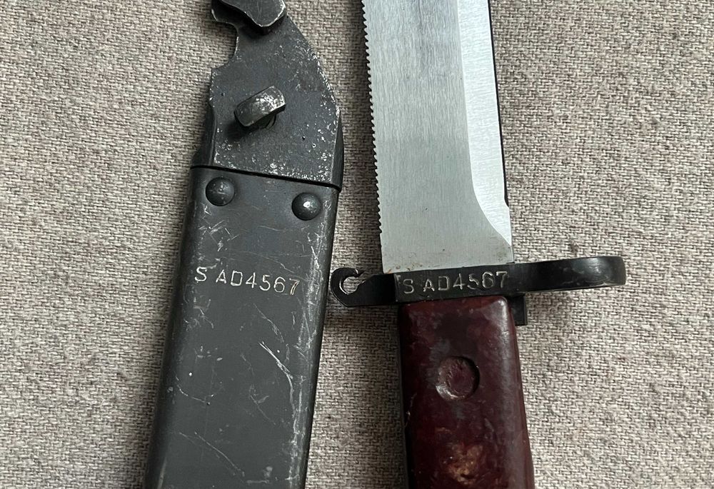 Baionetă AKM militară cu teacă și toc textil piele original MAPN