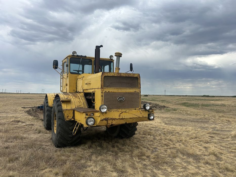 Продам кировец К-701