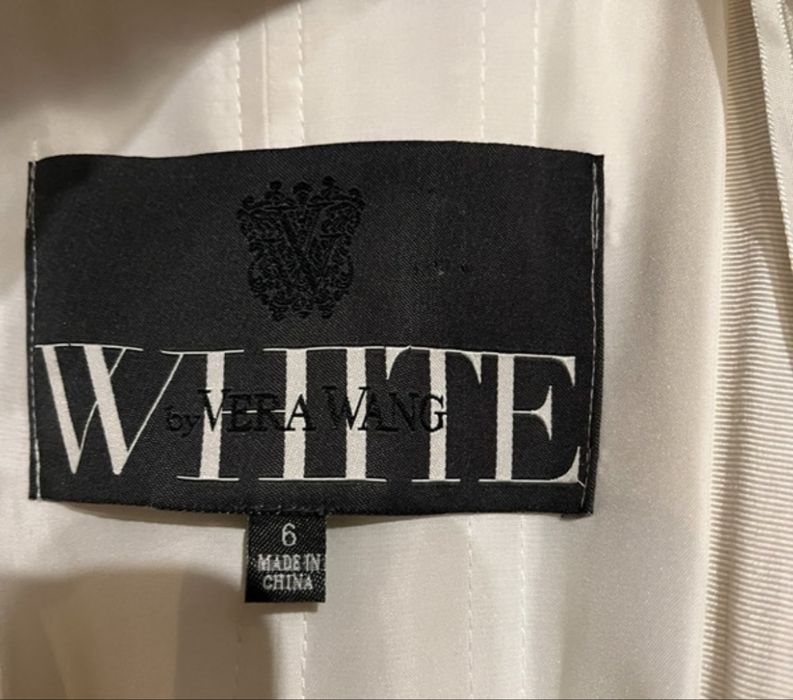 Rochie mireasa Vera Wang