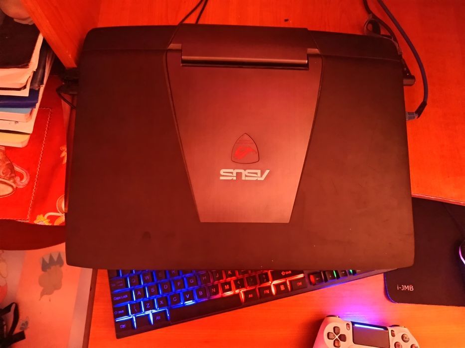 Laptop Asus Rog gaming plus tastatura SI mouse inclus
