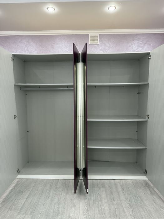 Продам шкаф и комод