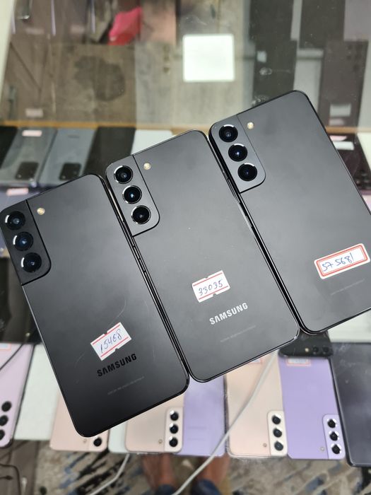 Samsung S22 8/256 Snap 8 gen1