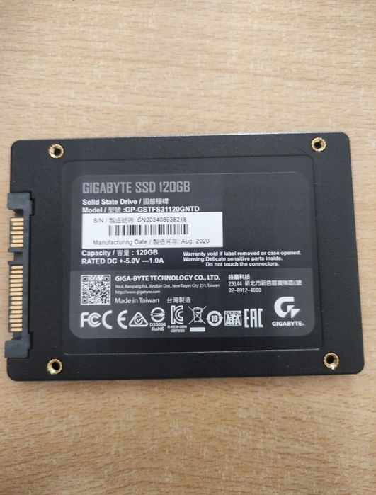 gigabyte ssd 120gb хорошем качестве