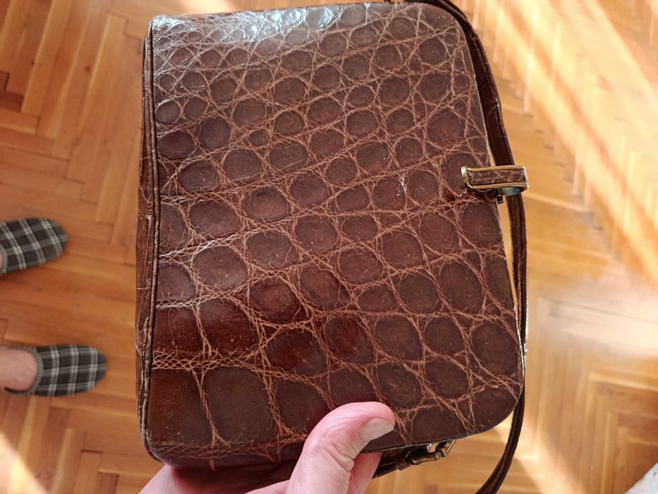 Дамска чанта от кожа на питон