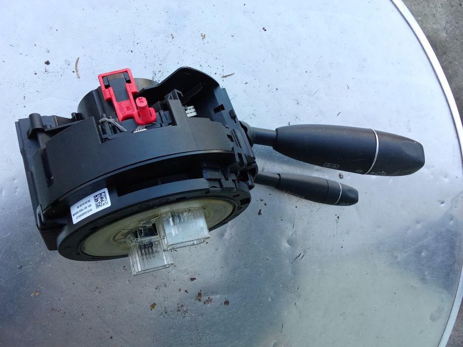 Лостчета за светлини , чистачки , автопилот Mercedes E CLASS