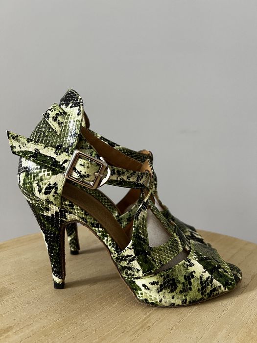 Туфли для танцев