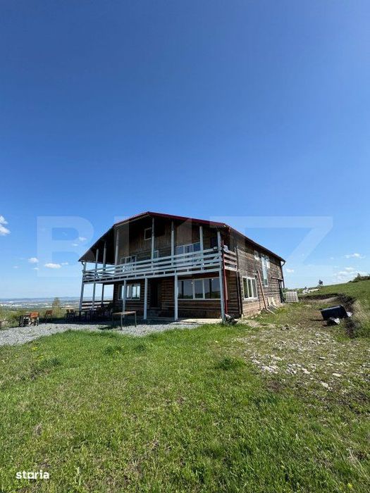 Cabana CHEILE TURZII, teren 8700 mp, priveliste superba