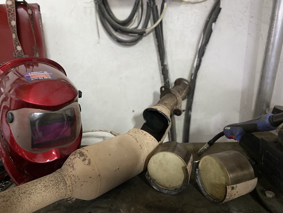 Бесплатное Удаление катализатора