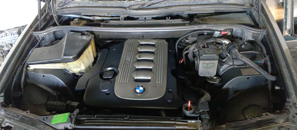 Авторазбор BMW X5 E53 Рест.