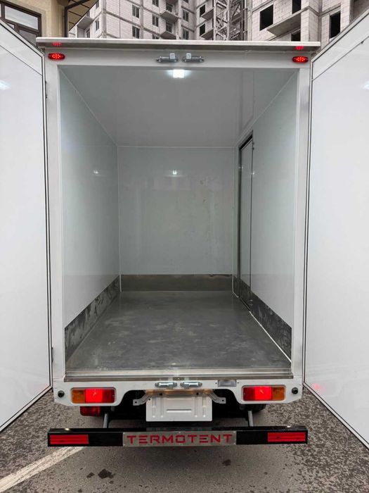 Izotermik furgon JAC X200