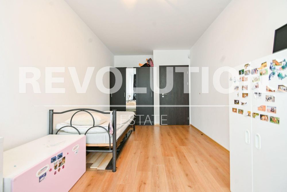 Четиристаен апартамент в жк. Мусагеница.