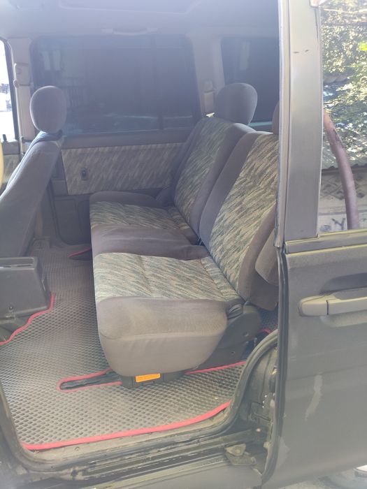 Ниссан Прерия 1997 г.в.