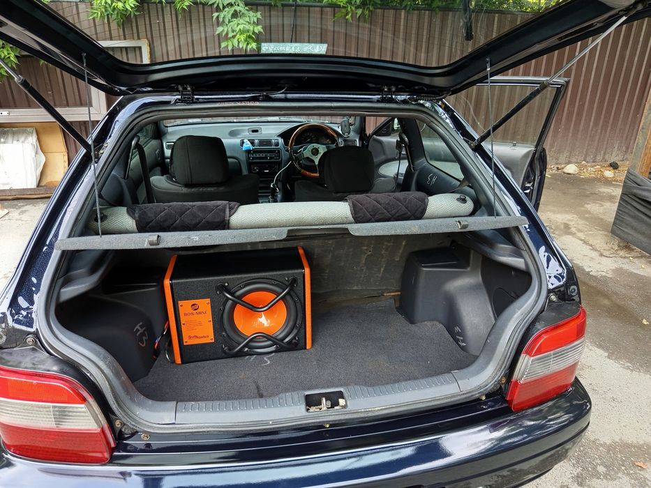 Tayota Corolla 2
