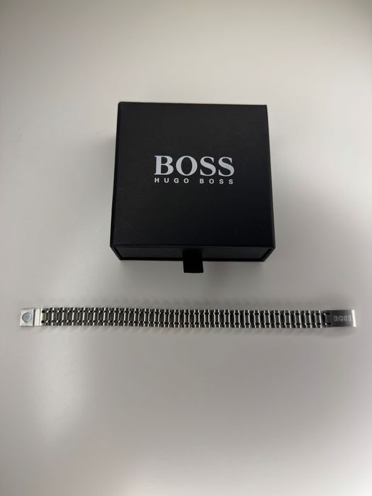 гривна Hugo Boss Owan