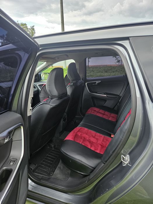 VOLVO XC60 2016 — imagine 4