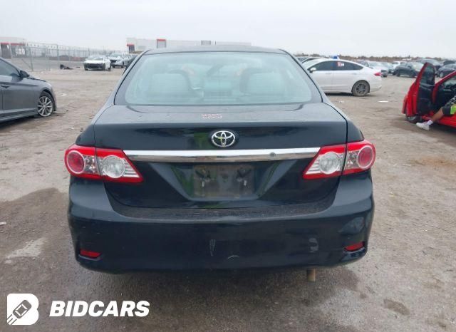 Подам toyota corolla 2013 года