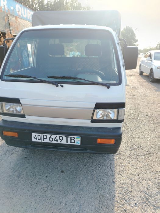 Labo sotildi 2025 dekabir 38ming yuradi toza kraskasi yo'q tiniq qara