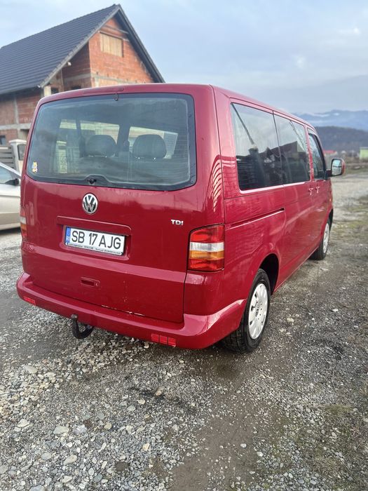 Vand vw t5 8+1 locuri