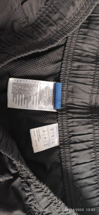 Pantaloni de trening Reebok mărimea M, transport gratuit prin posta