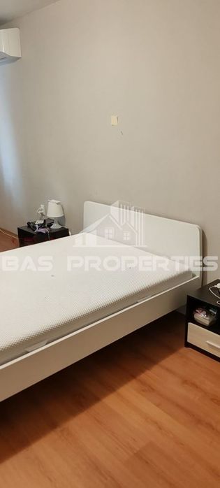 Продава се Тристаен апартамент в София, Медицинска академия - 111 кв.м за 3559 €/кв.м - Снимка #9