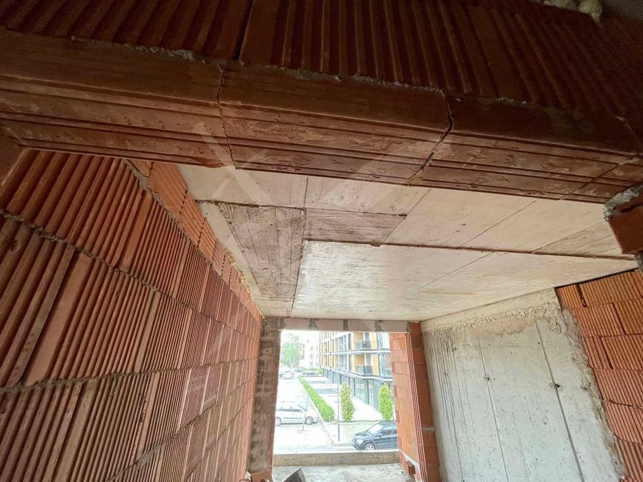 Продава се Тристаен апартамент в Пловдив, Христо Смирненски - 93 кв.м за 1375 €/кв.м - Снимка #2