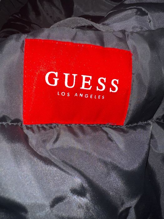 geaca guess neagra