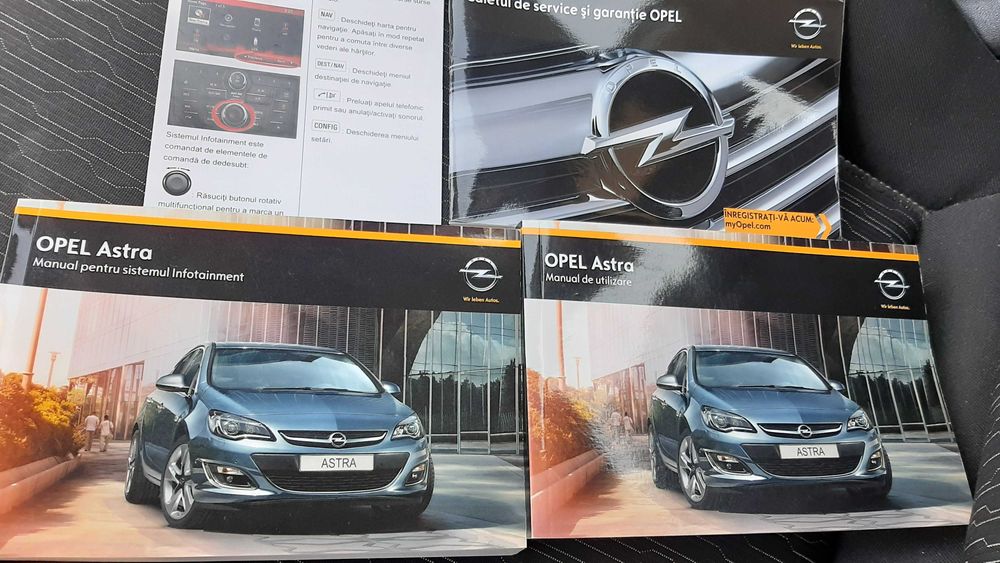 Opel Astra J Turbo 1.4 Benzina Sedan
