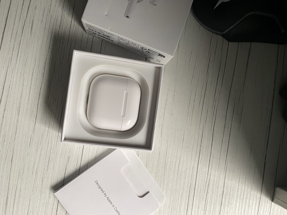 Vand AirPods4 originale