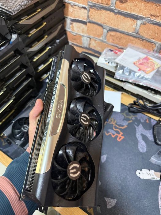 Rtx 3080 10gb Evga ideal