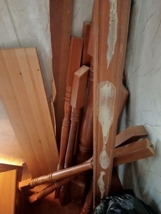 Прадам лестницу б/у