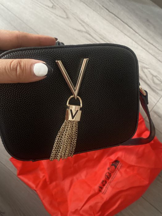 Valentino оригинална чанта