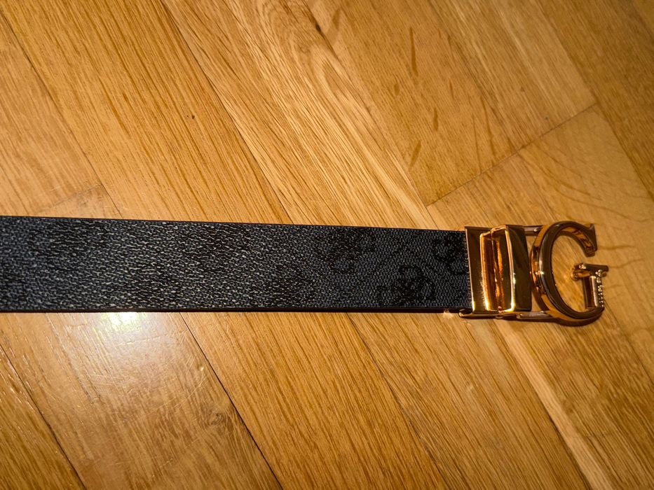 Дамски оригинален колан Guess