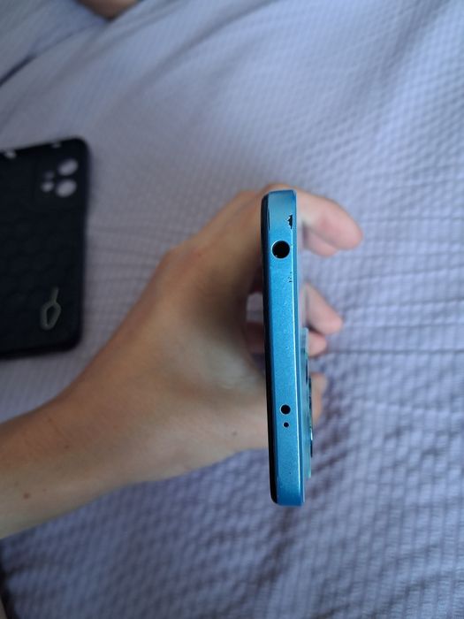 Redmi not 12 в хорошем состоянии