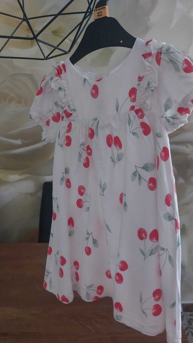 Mothercare детска рокля на черешки