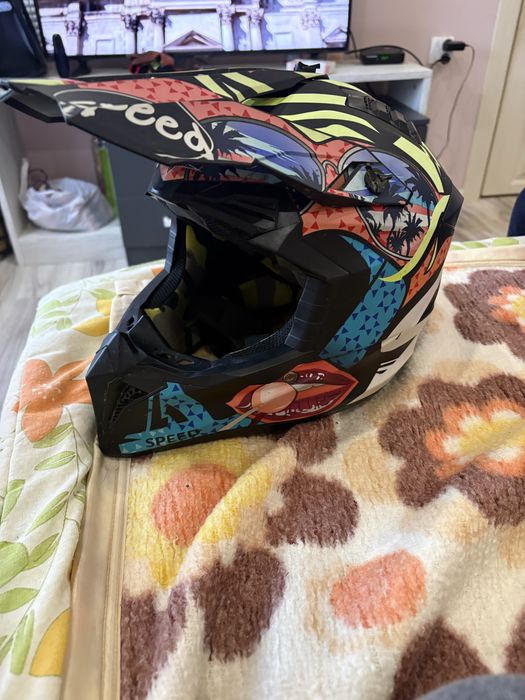 Каска бес учела размер ел