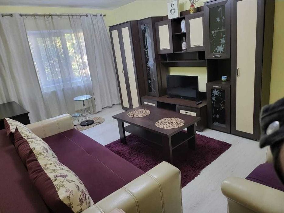 Apartament de închiriat