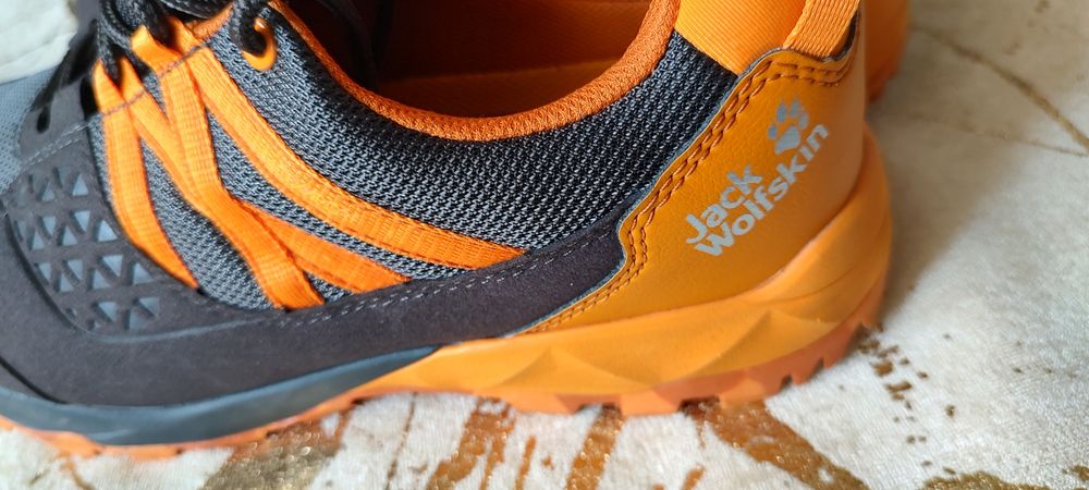 Pantofi de drumeție  Jack Wolfskin Cascade Barbati 41
