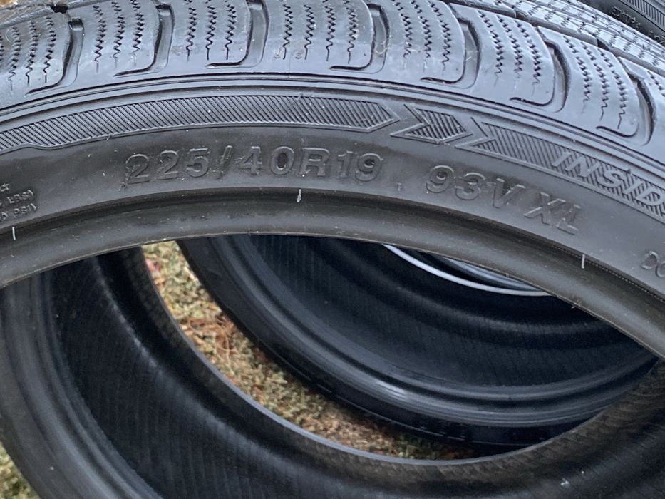 Cauciucuri iarnă 225/40/R19
