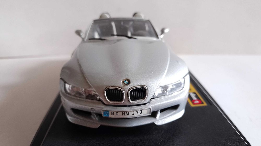 Метални колички Bburago, Maisto и Welly 1:24