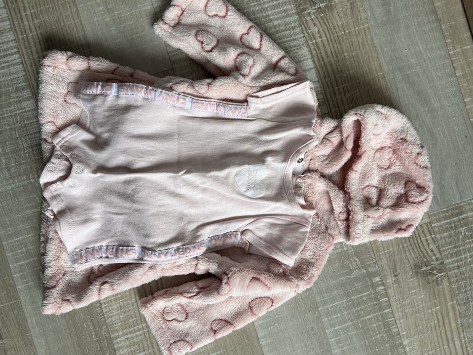 Бебешки комплект DKNY