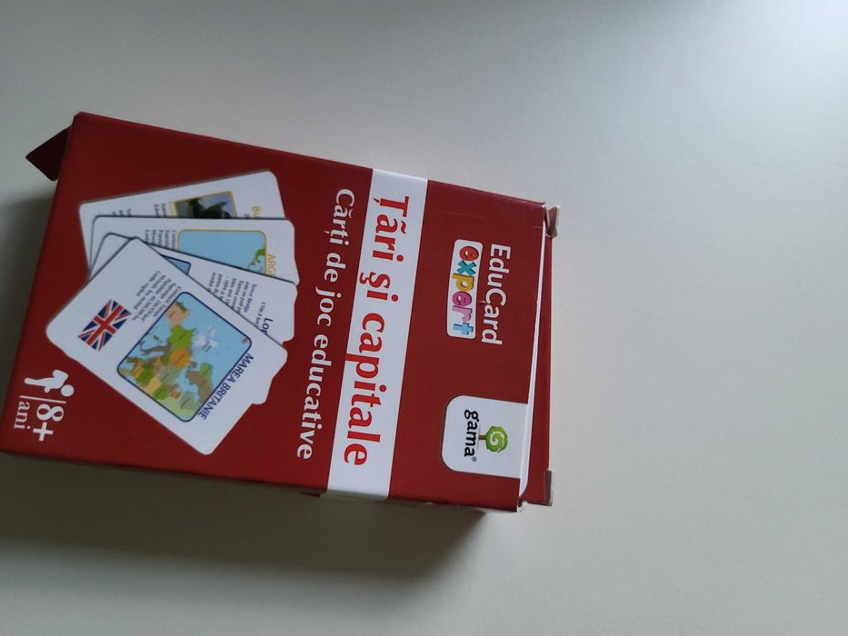 Vând lot jocuri de societate