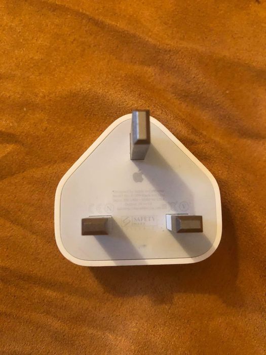 Адаптер за зарядно iPhone