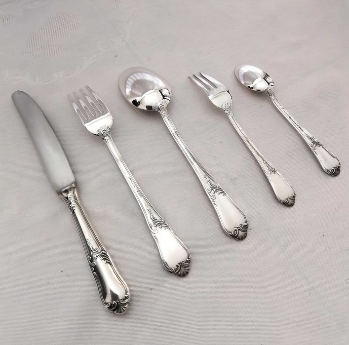 Tacamuri din argint masiv 800 Auerhahn nefolosite pentru 12 persoane